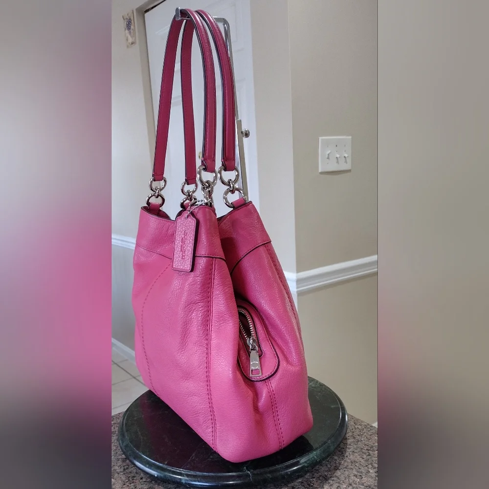 Coach Lexy Strawberry pebble Leather